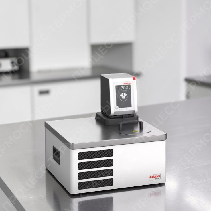 Циркуляционный термостат с нагревом и охлаждением Julabo CORIO CD-201F