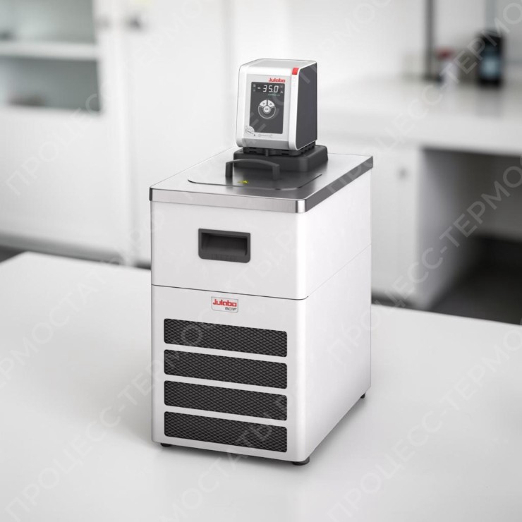 Циркуляционный термостат с нагревом и охлаждением Julabo CORIO CD-601F