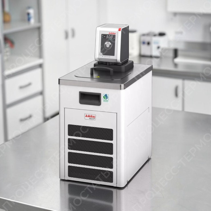 Циркуляционный термостат с нагревом и охлаждением Julabo CORIO CD-1200F