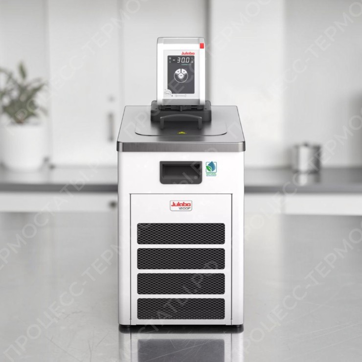 Циркуляционный термостат с нагревом и охлаждением Julabo CORIO CD-1200F