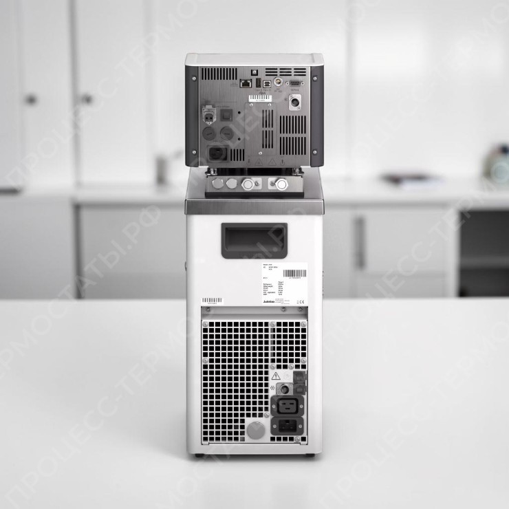 Охлаждающий циркуляционный термостат Julabo MAGIO MS-310F