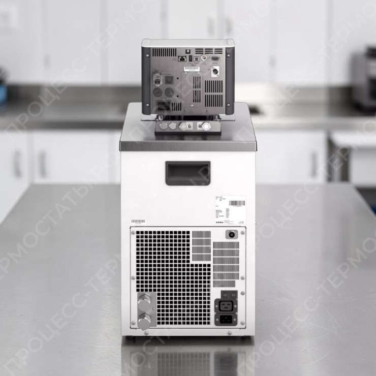 Охлаждающий циркуляционный термостат Julabo MAGIO MS-1200FW
