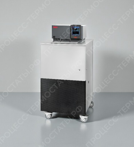 Циркуляционный термостат Huber CC-820w с Pilot ONE (с синтетическим хладагентом)